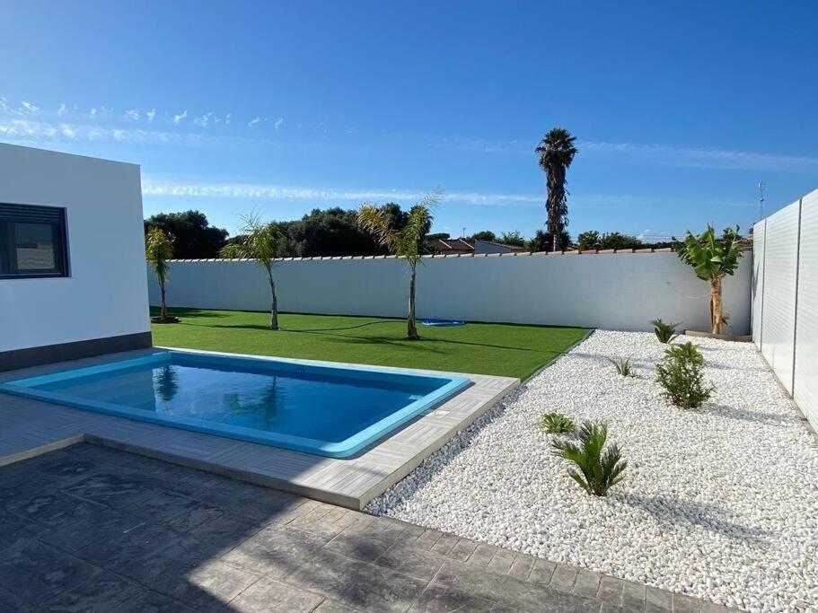 Moderna Villa Con Piscina Privada By Chiclanadreams Chiclana de la Frontera Exterior photo