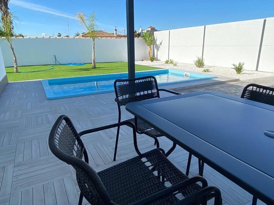 Moderna Villa Con Piscina Privada By Chiclanadreams Chiclana de la Frontera Exterior photo